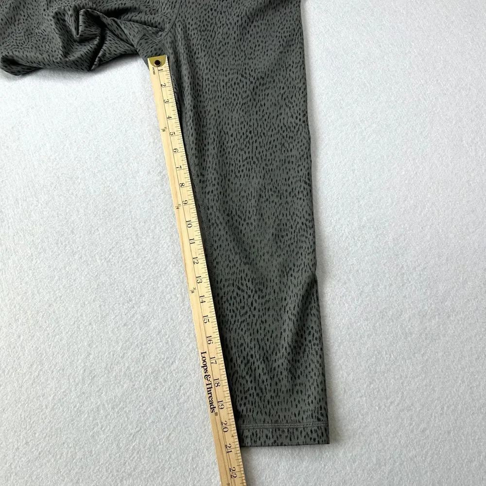 Lululemon‎ Leggings Sz 6 (No Tag) Gray Wunder Under Crop Roll Down Dottie Dash